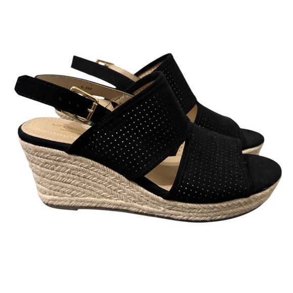 Liz Claiborne Wedge Sandals Womens Size 6.5 Black Slingback Resort Wear Vacation - Picture 1 of 6